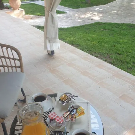 בית נופש Nikolas